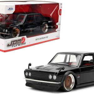 Jada Toys JDM Tuners 1:24 Scale Die-Cast 1973 Datsun 510 – Opening Doors, Detailed Interior, Rubber Tires, Collectible for Ages 8+(Gloss Black)
