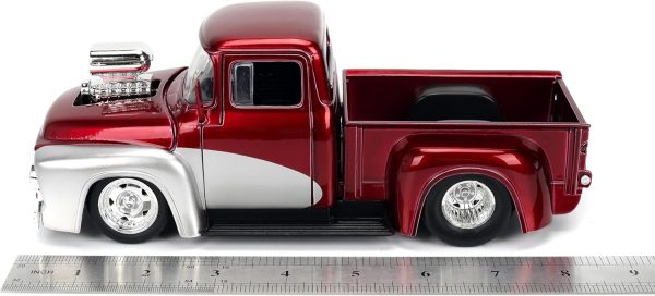 Jada Toys Just Trucks 1:24 1956 Ford F-100 Die-cast Car & Gas Pump – Opening Doors, Hood, Trunk, Rubber Tires(Candy Red/Silver) - Image 4