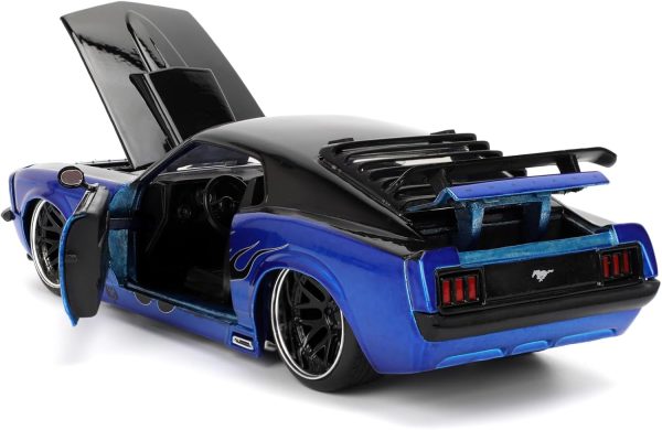 Jada Toys Bigtime Muscle 1:24 1970 Ford Mustang Boss 429 Die-cast Car – Opening Doors, Hood, Trunk, Rubber Tires(Candy Blue/Black Flames) - Image 5