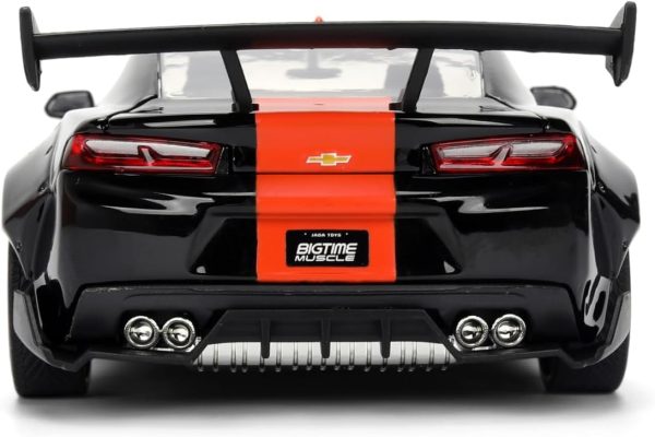 Jada Toys Bigtime Muscle 1:24 2016 Chevy Camaro SS Gulf Die-cast Car – Opening Doors, Hood, Trunk, Rubber Tires(Black) - Image 7